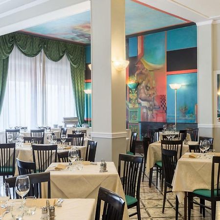 Hotel Minerva Palace Montecatini Terme Kültér fotó