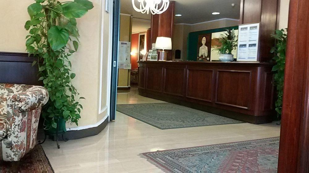 Hotel Minerva Palace Montecatini Terme Kültér fotó