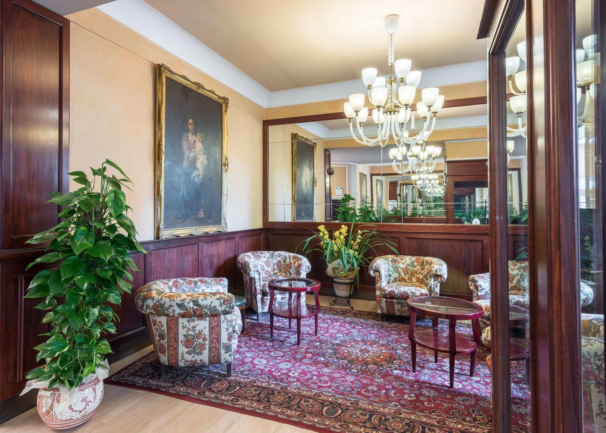 Hotel Minerva Palace Montecatini Terme Kültér fotó