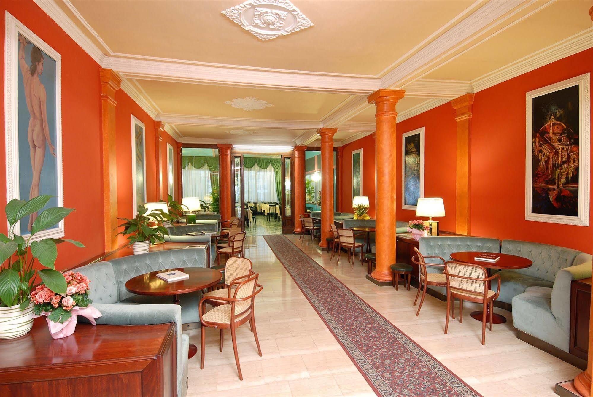 Hotel Minerva Palace Montecatini Terme Kültér fotó