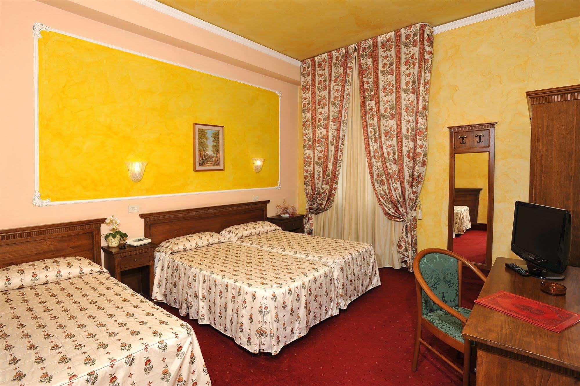 Hotel Minerva Palace Montecatini Terme Kültér fotó