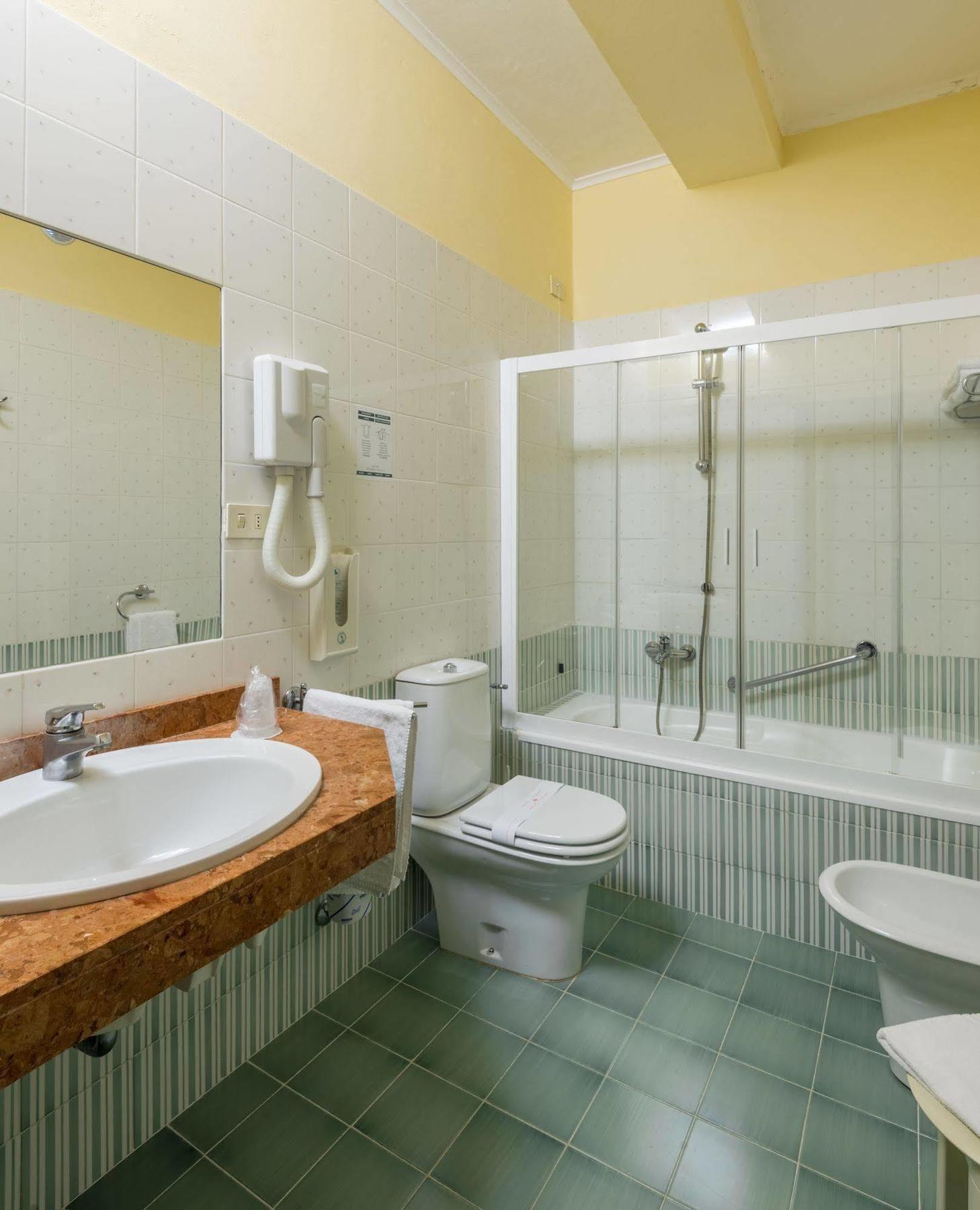 Hotel Minerva Palace Montecatini Terme Kültér fotó