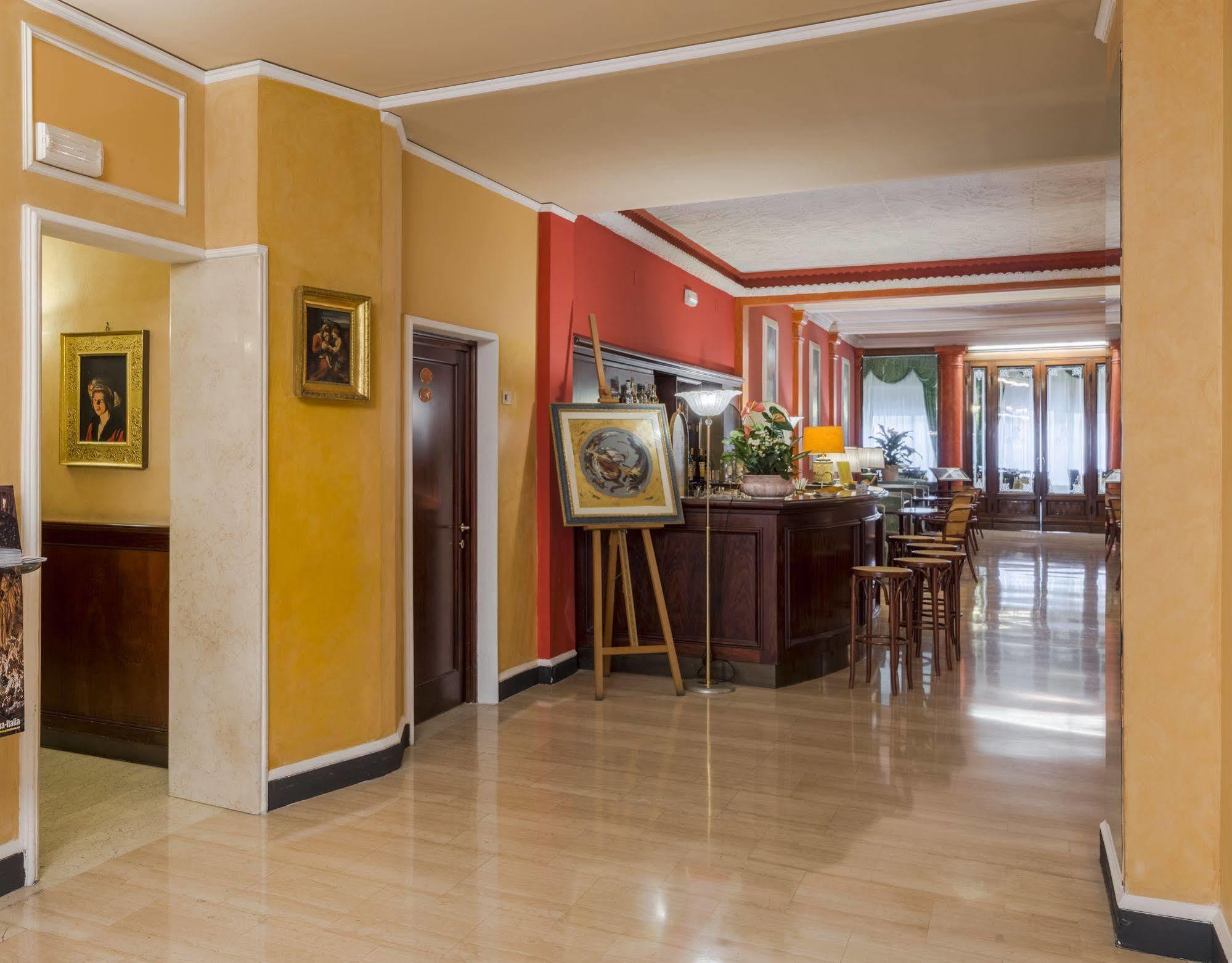Hotel Minerva Palace Montecatini Terme Kültér fotó