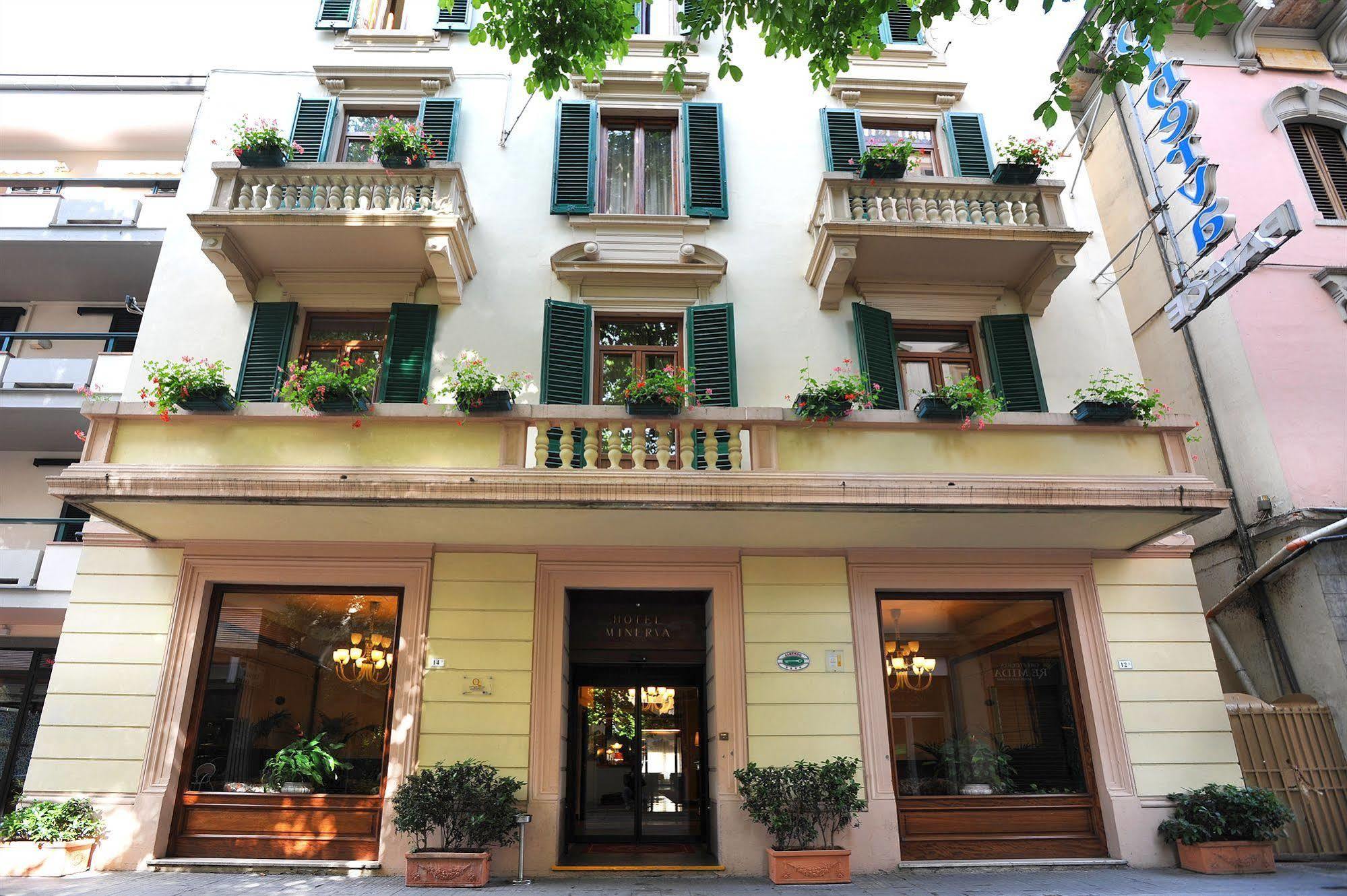 Hotel Minerva Palace Montecatini Terme Kültér fotó