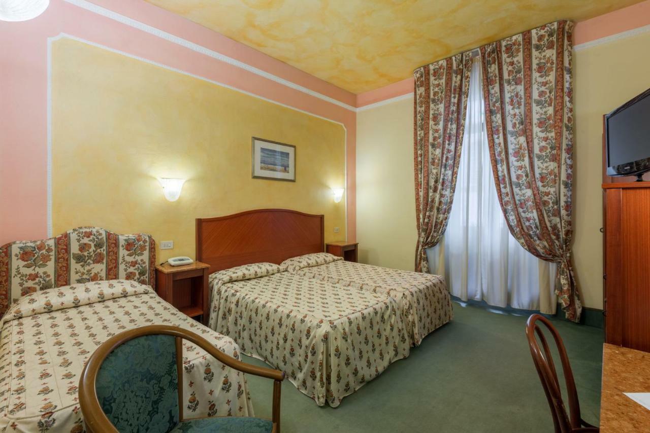 Hotel Minerva Palace Montecatini Terme Kültér fotó