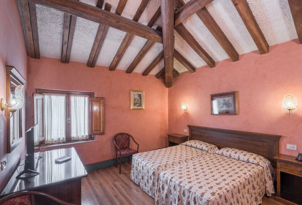 Hotel Minerva Palace Montecatini Terme Kültér fotó